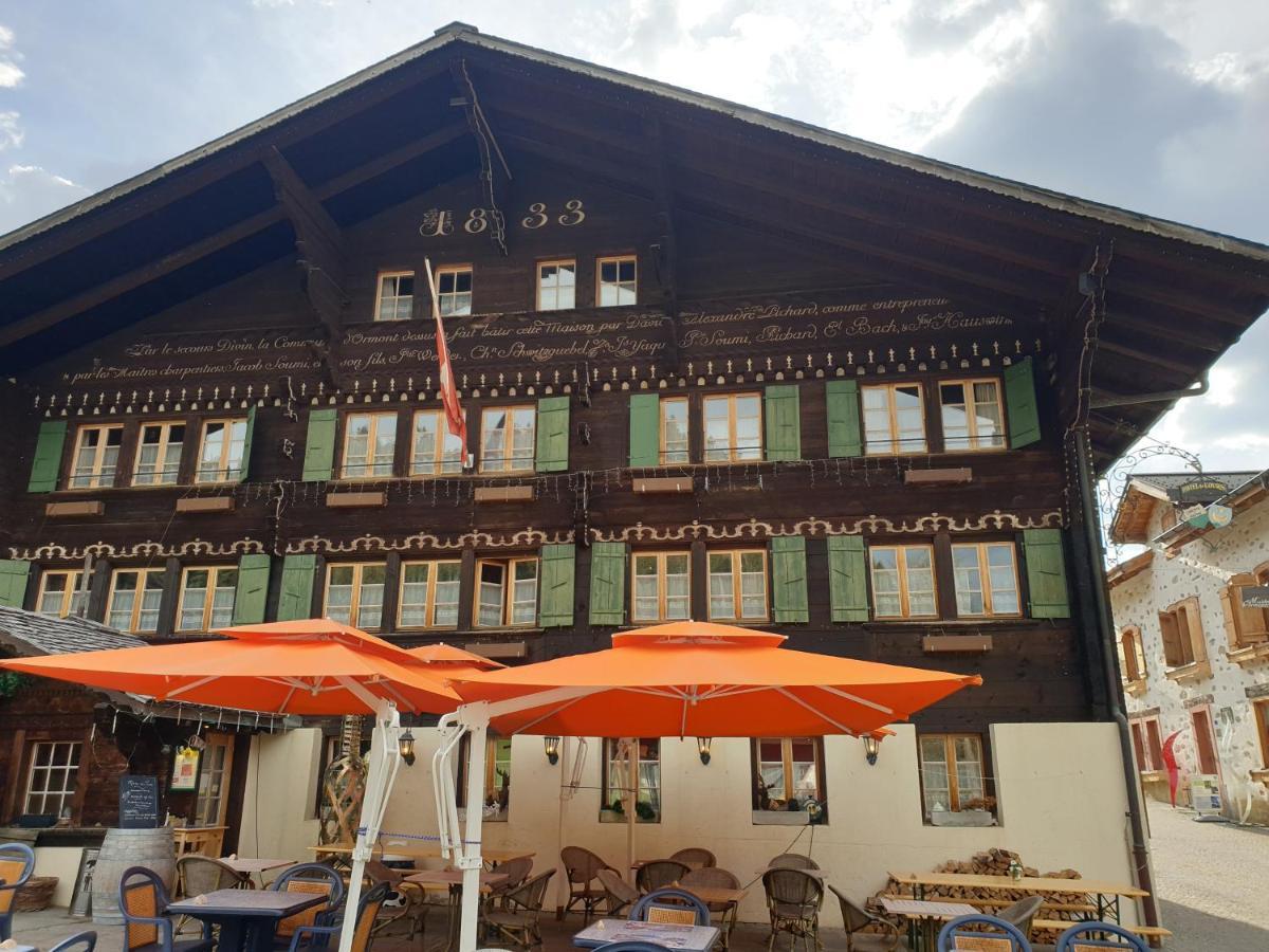 Auberge De L'Ours Vers L'Eglise Exterior foto